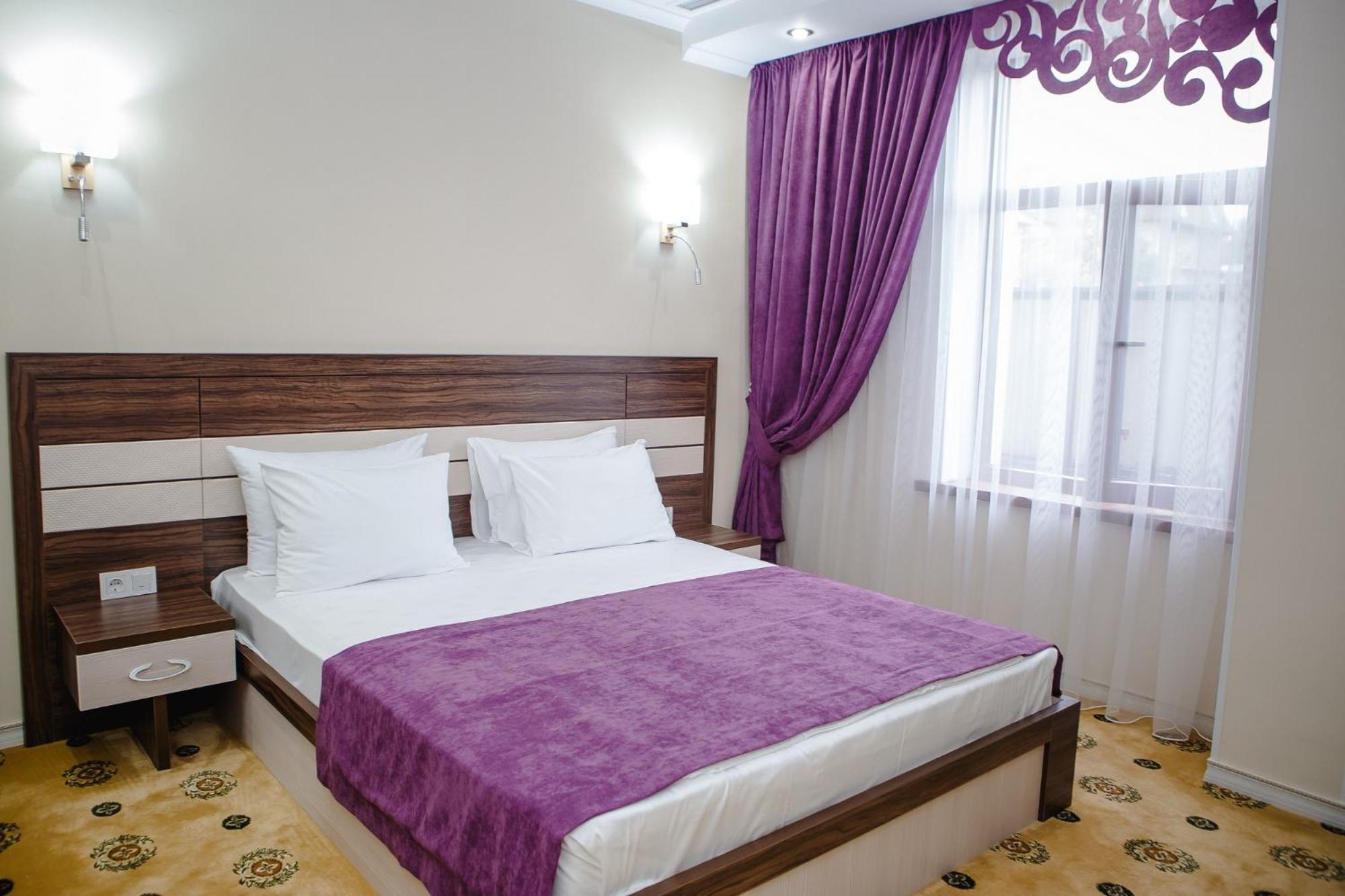 Luxury House Hotel Simkent Kültér fotó