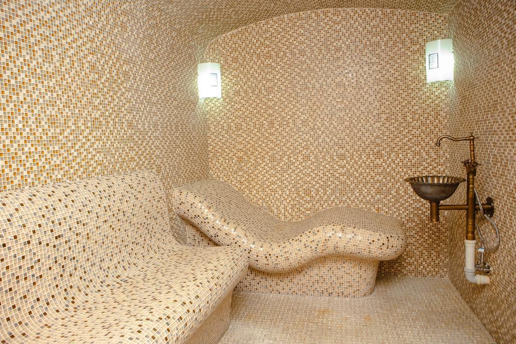 Luxury House Hotel Simkent Kültér fotó
