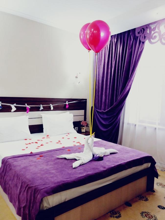 Luxury House Hotel Simkent Kültér fotó