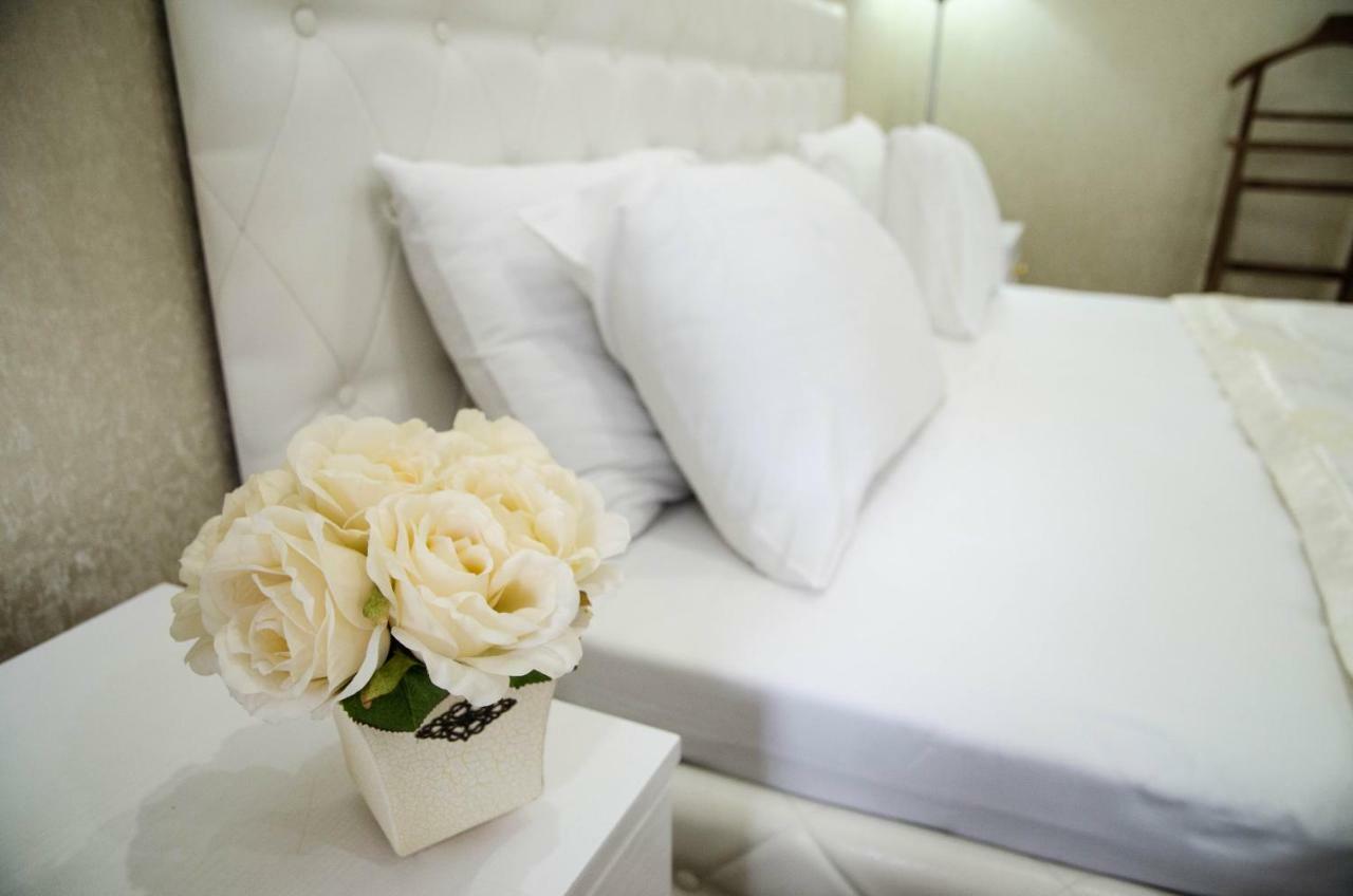 Luxury House Hotel Simkent Kültér fotó