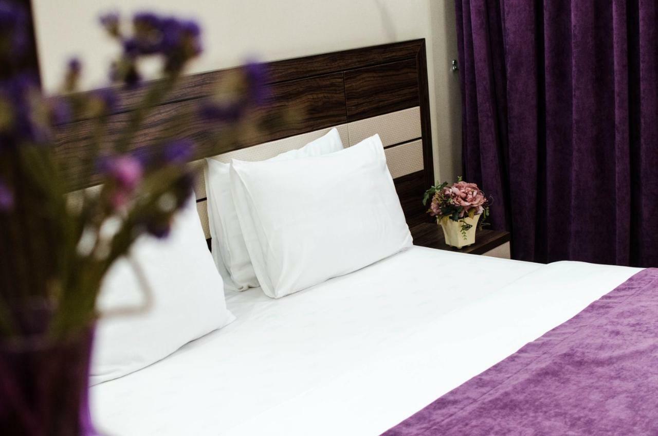Luxury House Hotel Simkent Kültér fotó